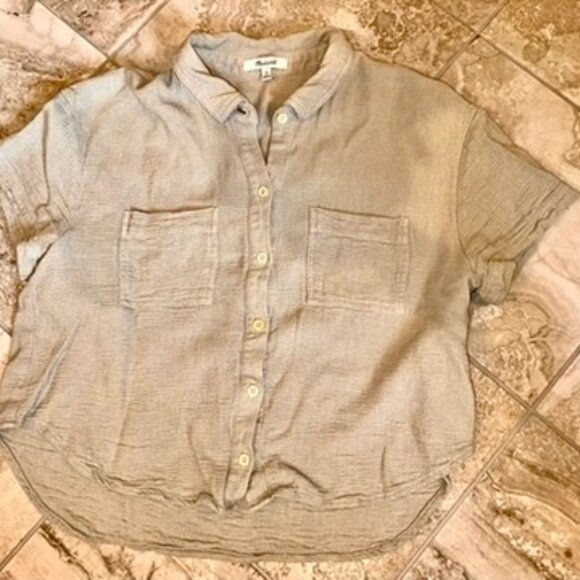 Madewell Light Tan Button-Up Crop Top - Picture 2 of 7